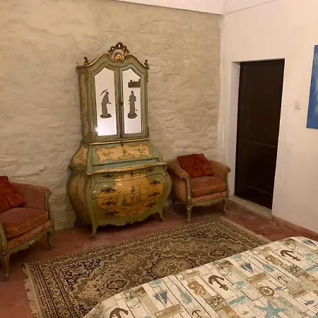 Bed & Breakfast Castella 3*