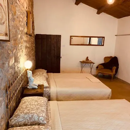 Panzió Castella Monte Colombo