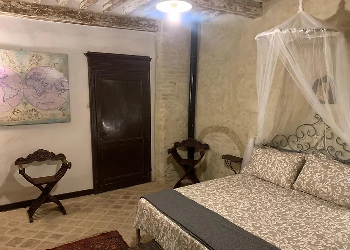 فندق مبيت وإفطار Castella