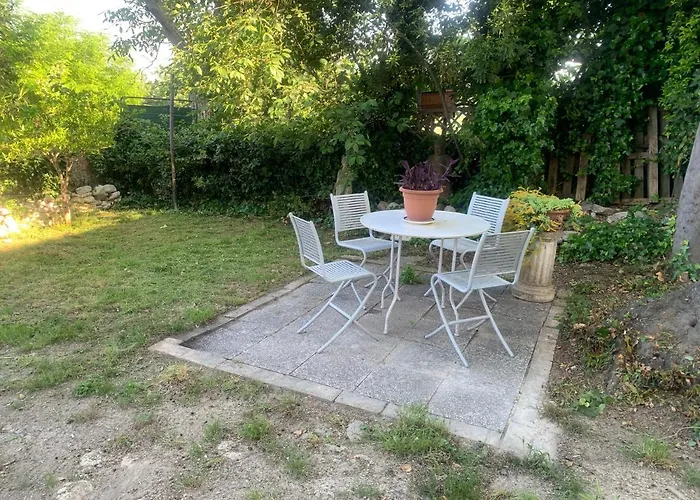 Castella Oda ve Kahvaltı 3*