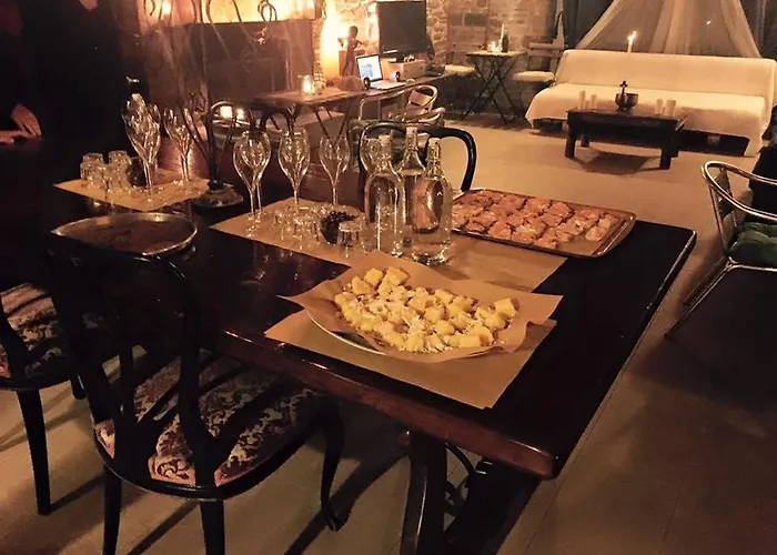 فندق مبيت وإفطار Castella Monte Colombo