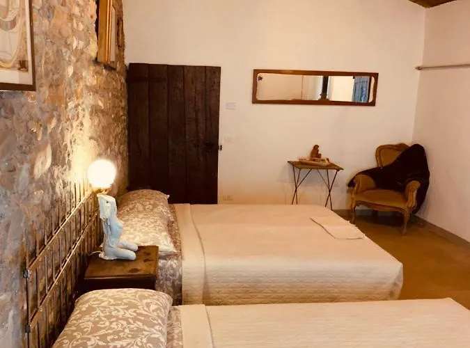 Oda ve Kahvaltı Castella Monte Colombo